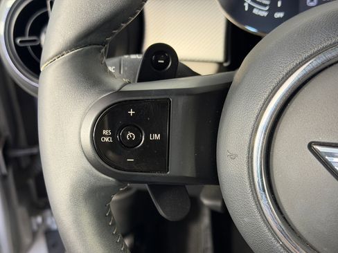 Used 2024 MINI Cooper S FWD image 16