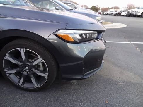 Used 2025 Honda Civic Sport Touring image 18