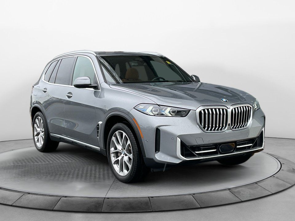 Used 2025 BMW X5 sDrive40i RWD image 1