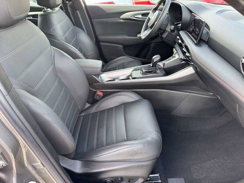 Used 2024 Dodge Hornet GT Plus w/ GT Blacktop Package AWD/4WD image 18