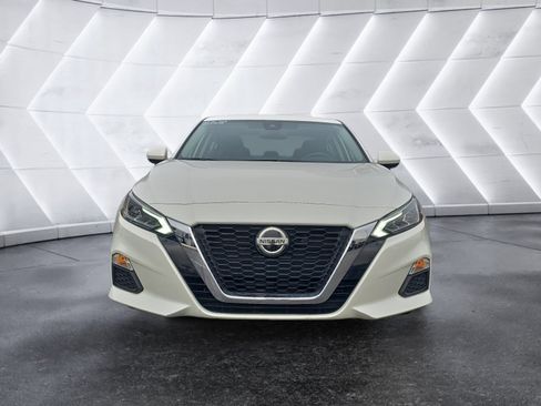 Used 2022 Nissan Altima 2.5 SV image 8