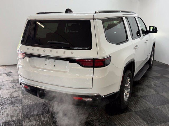 Used 2024 Jeep Wagoneer 4WD image 4