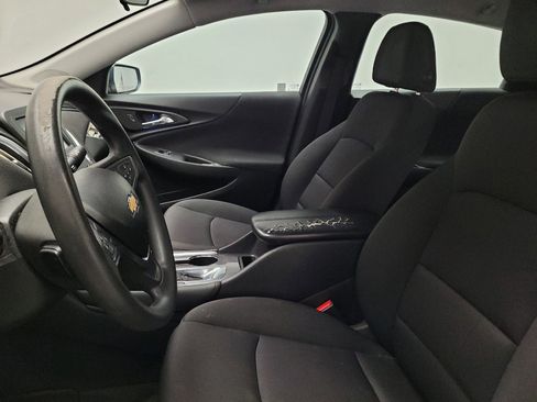 Used 2018 Chevrolet Malibu LT w/ LPO, Convenience Package 2 image 17