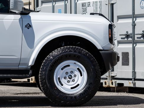 New 2026 Ford Bronco Outer Banks AWD/4WD image 21