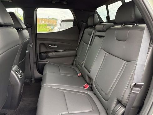 Certified 2025 Hyundai Santa Cruz XRT image 24