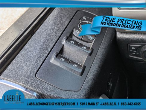 Used 2015 Ford F150 Lariat w/ Equipment Group 502A Luxury AWD/4WD image 20