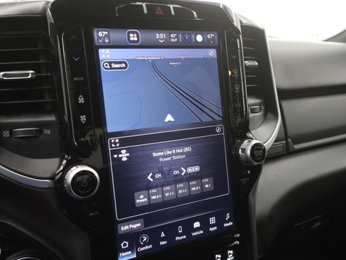 Used 2023 RAM 1500 Big Horn image 45