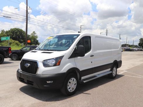Used 2025 Ford Transit 250 Low Roof w/ Exterior Upgrade Package RWD image 5