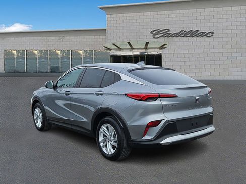 Used 2024 Buick Envista Preferred w/ Convenience I Package image 6