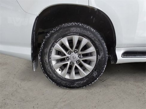 Used 2021 Lexus GX 460 Premium image 14