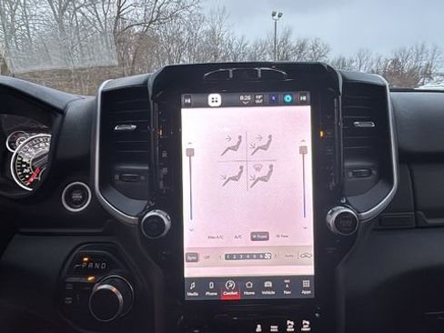 Used 2024 RAM 2500 Big Horn w/ Sport Appearance Package image 19