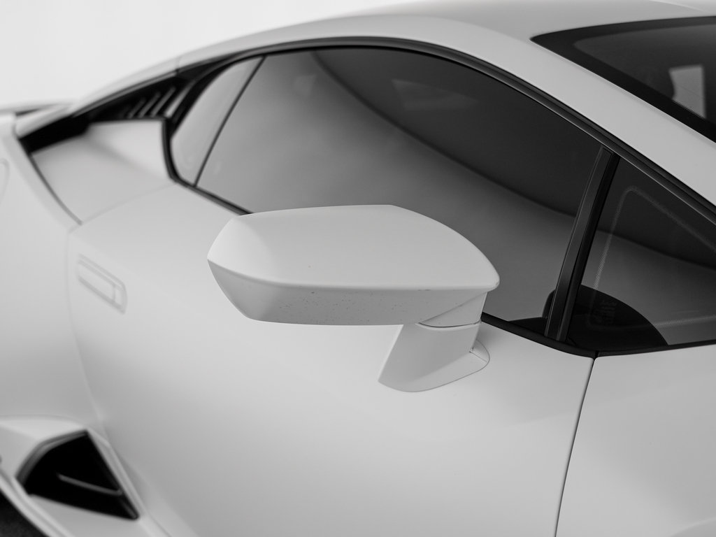 Used 2024 Lamborghini Huracan Tecnica RWD image 39
