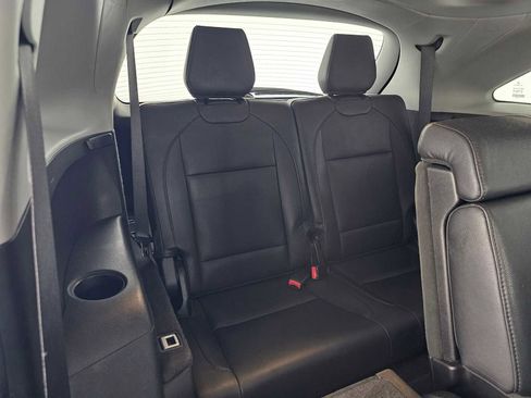 Used 2018 Acura MDX FWD image 13
