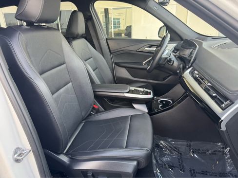 Used 2023 BMW X1 xDrive28i w/ Premium Package image 23