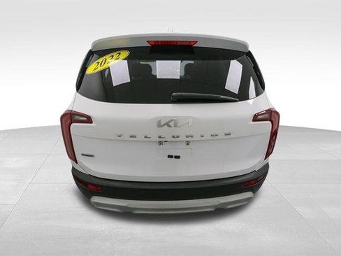 Used 2022 Kia Telluride EX image 11
