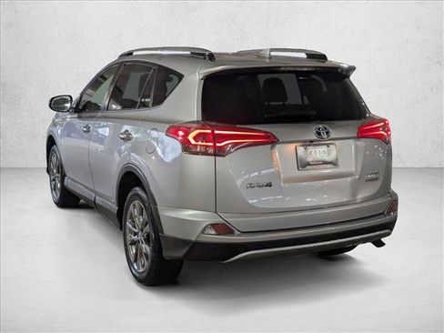 Used 2018 Toyota RAV4 Limited image 6