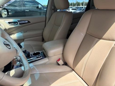 Used 2015 Nissan Pathfinder Platinum w/ Cargo Package FWD image 5