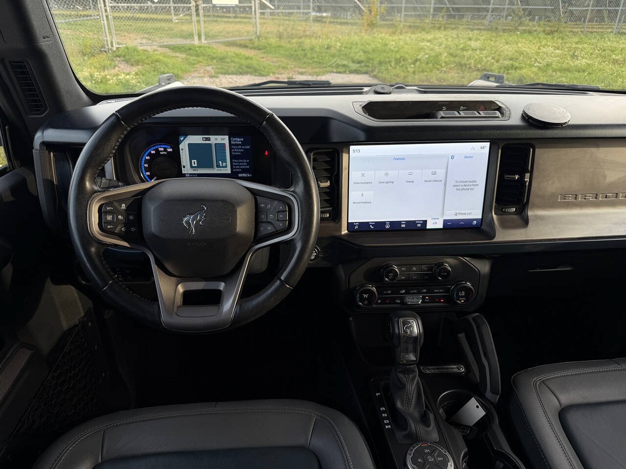 Used 2023 Ford Bronco Outer Banks AWD/4WD image 19