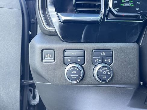 Certified 2023 GMC Sierra 1500 Elevation AWD/4WD image 17