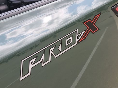 Certified 2025 Nissan Frontier Pro-X image 9