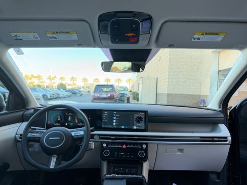 Certified 2026 Hyundai Tucson Blue SE image 20