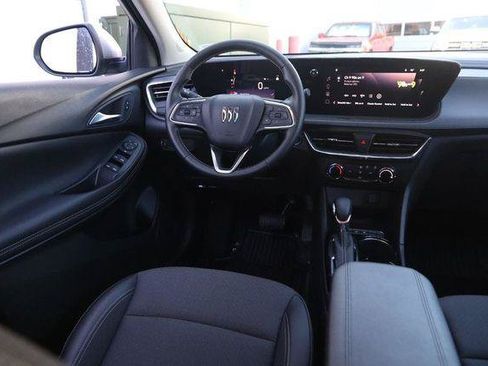 Used 2025 Buick Encore GX Preferred FWD image 20
