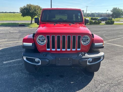 Used 2021 Jeep Wrangler Unlimited Sahara w/ Uconnect 4C Nav & Sound Group AWD/4WD image 2
