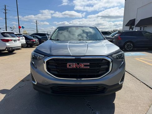 Used 2018 GMC Terrain SLE image 2