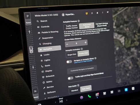 Used 2022 Tesla Model X image 53