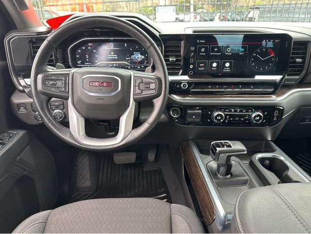 Used 2025 GMC Sierra 1500 Elevation w/ X31 Off-Road Package AWD/4WD image 6