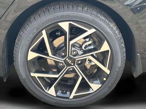 New 2026 Kia K5 EX image 11