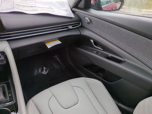 New 2026 Hyundai Elantra Limited FWD image 16