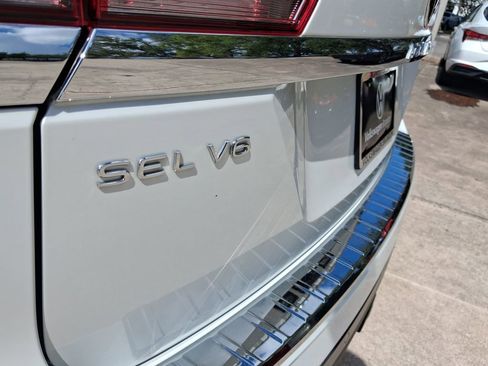 Used 2023 Volkswagen Atlas SEL AWD/4WD image 38