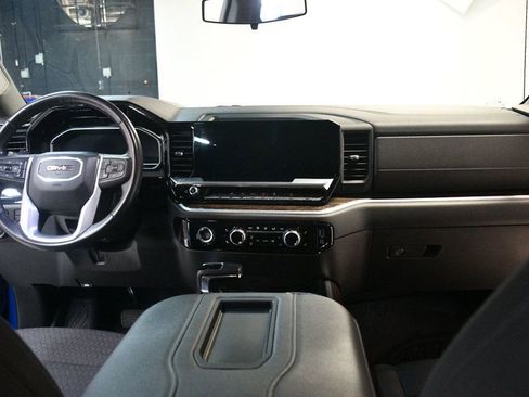 Used 2022 GMC Sierra 1500 Elevation image 5