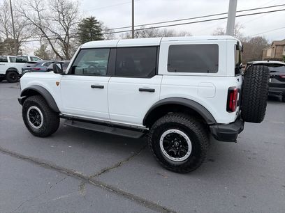 New 2025 Ford Bronco Badlands w/ Sasquatch Package
