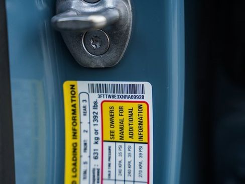 Used 2022 Ford Maverick Lariat w/ Lariat Luxury Package image 44