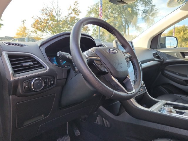 Certified 2024 Ford Edge SEL w/ Convenience Package AWD/4WD image 10