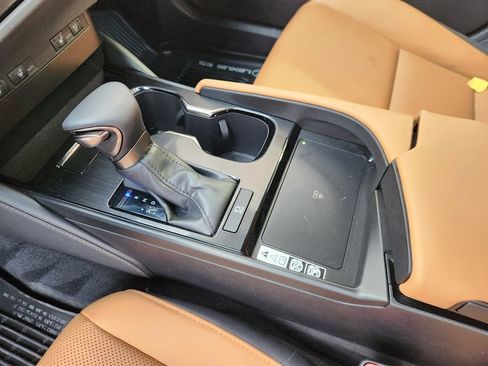 Used 2023 Lexus ES 350 w/ Premium Package image 19