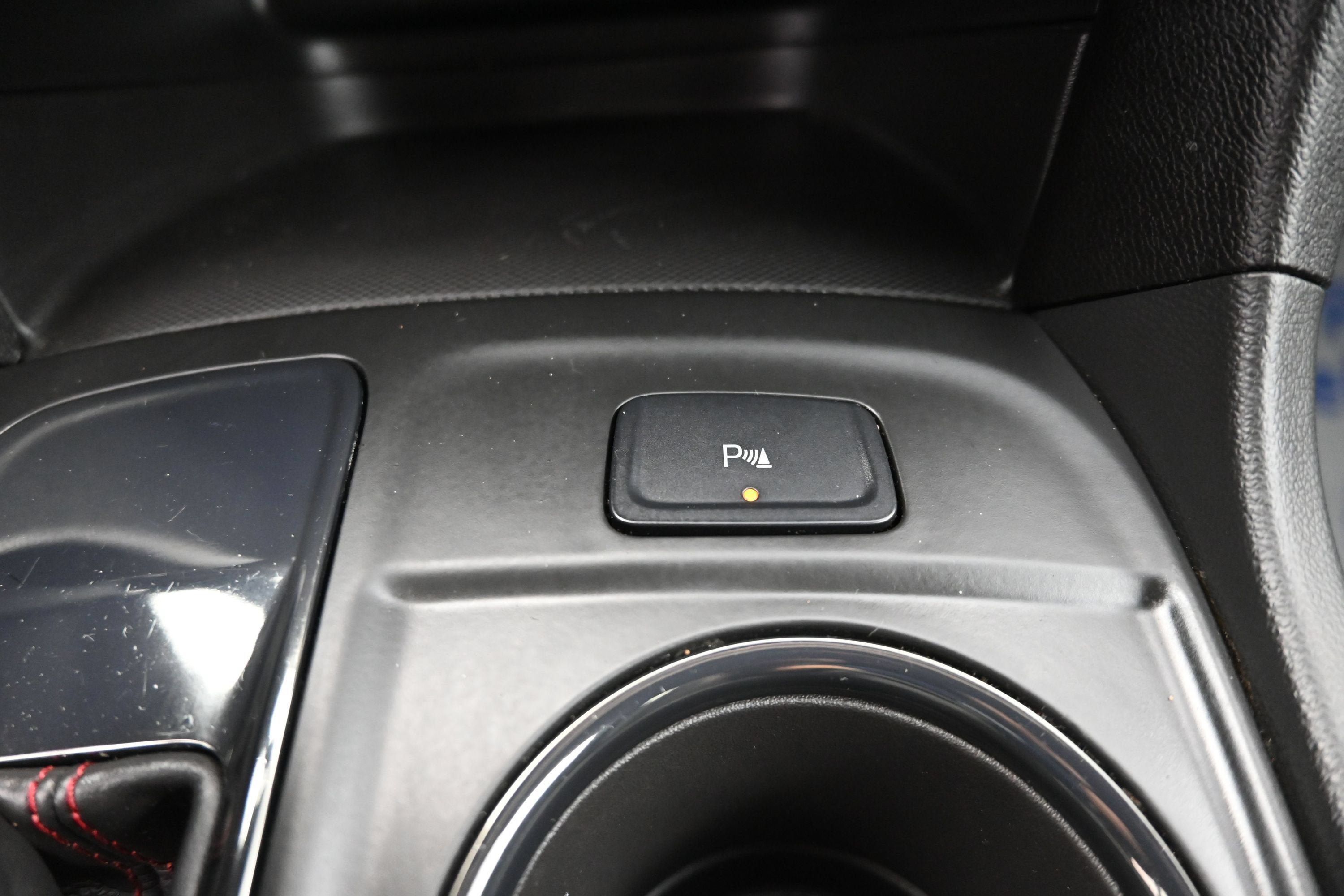 Certified 2023 Chevrolet Equinox RS FWD image 22