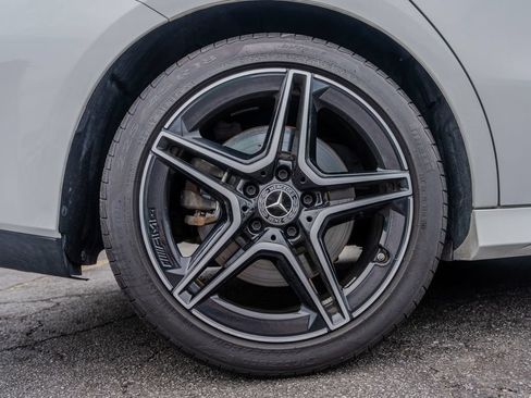 Used 2024 Mercedes-Benz CLA 250 4MATIC image 29