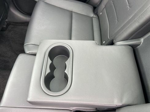 New 2025 Hyundai Santa Fe Limited AWD/4WD image 38