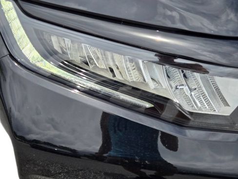 Used 2025 Honda Odyssey Sport-L image 4