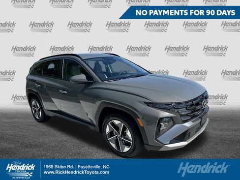 Used 2025 Hyundai Tucson SEL FWD image 1