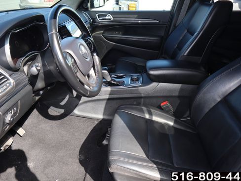 Used 2020 Jeep Grand Cherokee Limited w/ Premium Lighting Group image 13