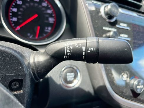 Used 2019 Toyota Camry XSE w/ Navigation Package FWD image 19