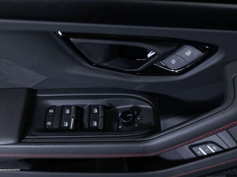 Used 2024 Lamborghini Urus S image 21