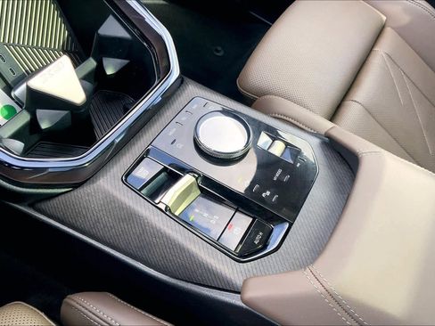 Used 2025 BMW X3 xDrive30i image 16