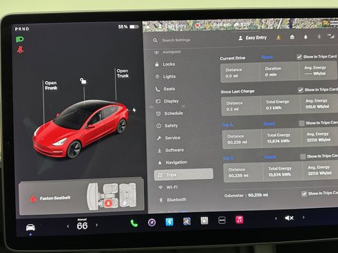 Used 2021 Tesla Model 3 Standard Range Plus image 23
