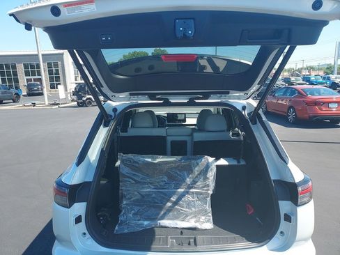 Used 2025 Mitsubishi Outlander SE FWD image 30