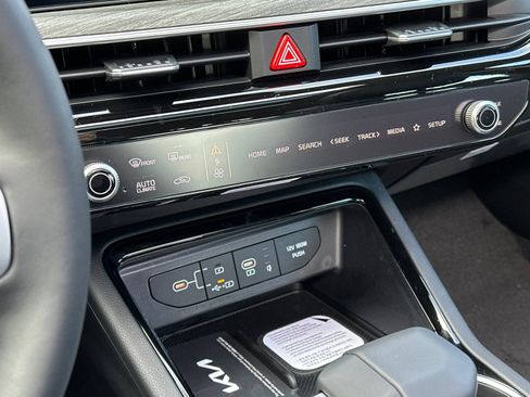 New 2026 Kia K5 EX image 20